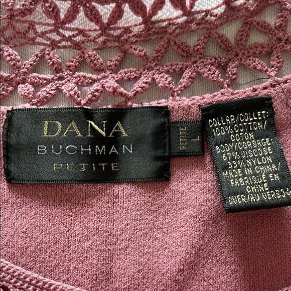 Dana Buchman Women's Pink Sleeveless Top With Crochet Neck, Size Petite Large - Picture 7 of 8